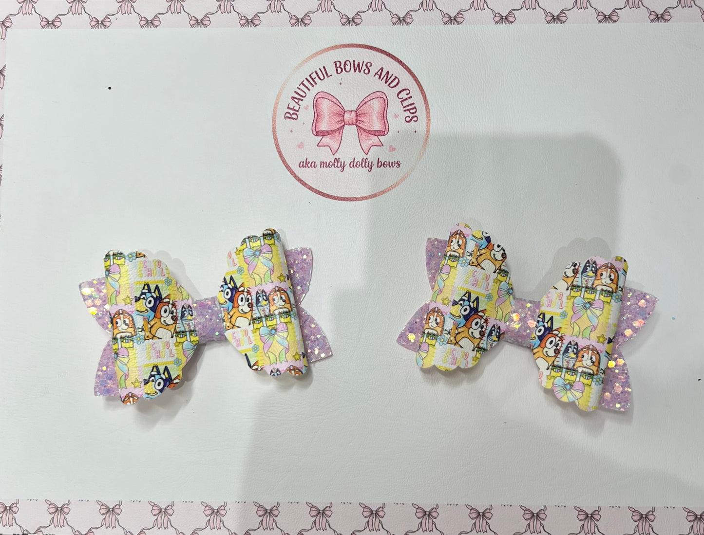 Bluey school hair bow set