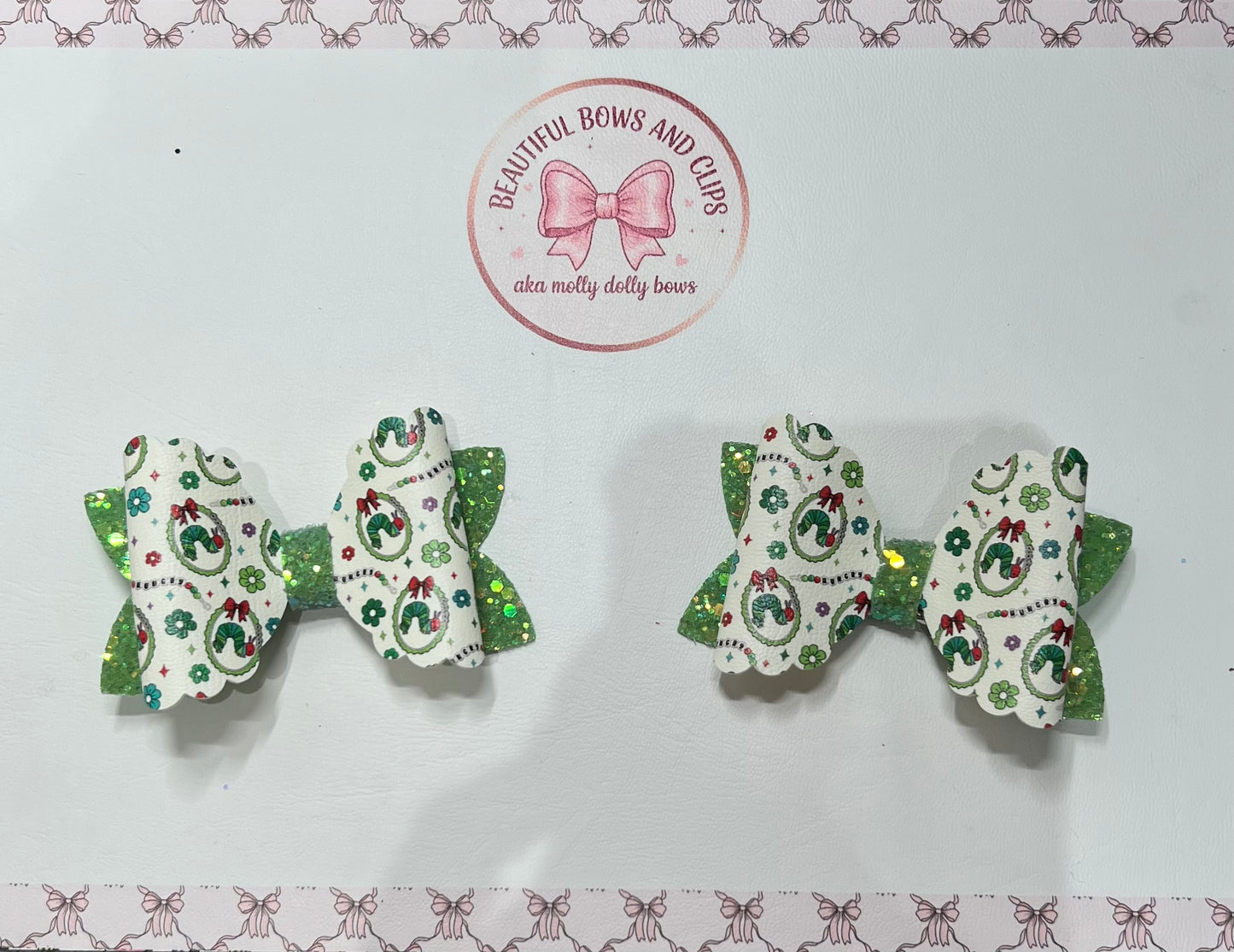 Hungry caterpillar hair bow set