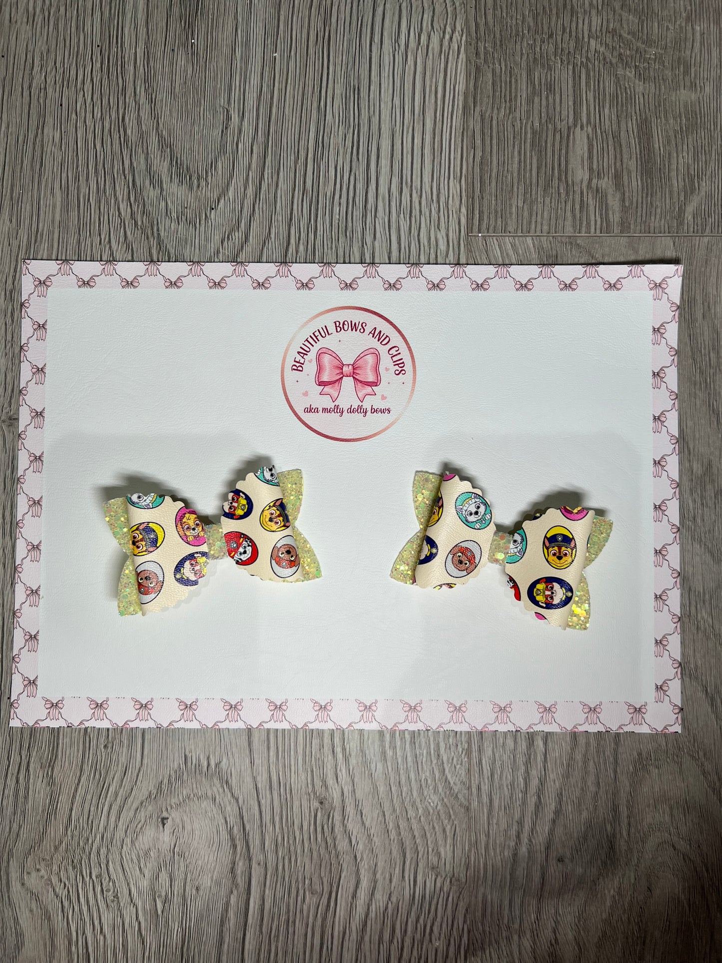 Hero dogs hair bow set