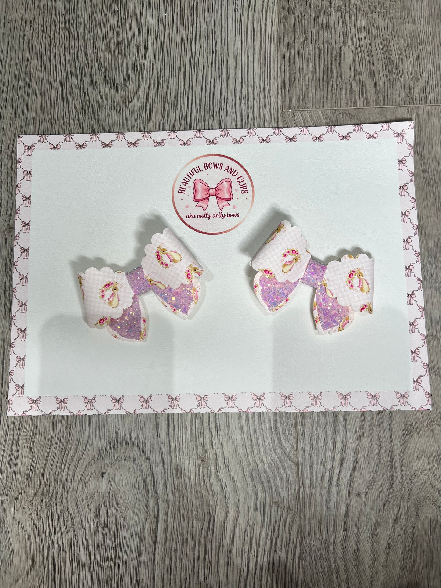 Flopsy bunny hair bow set