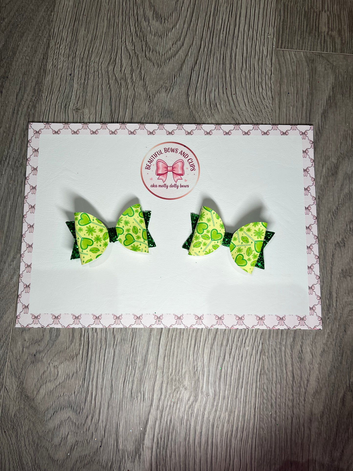 St Patrick’s Lollipops lips and flowers hair bow set