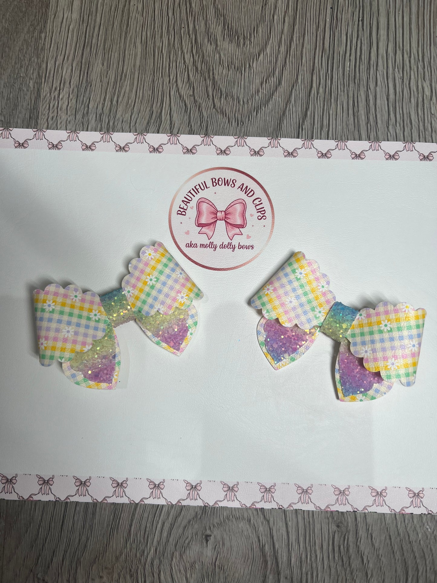 Rainbow checked daisy hair bow set