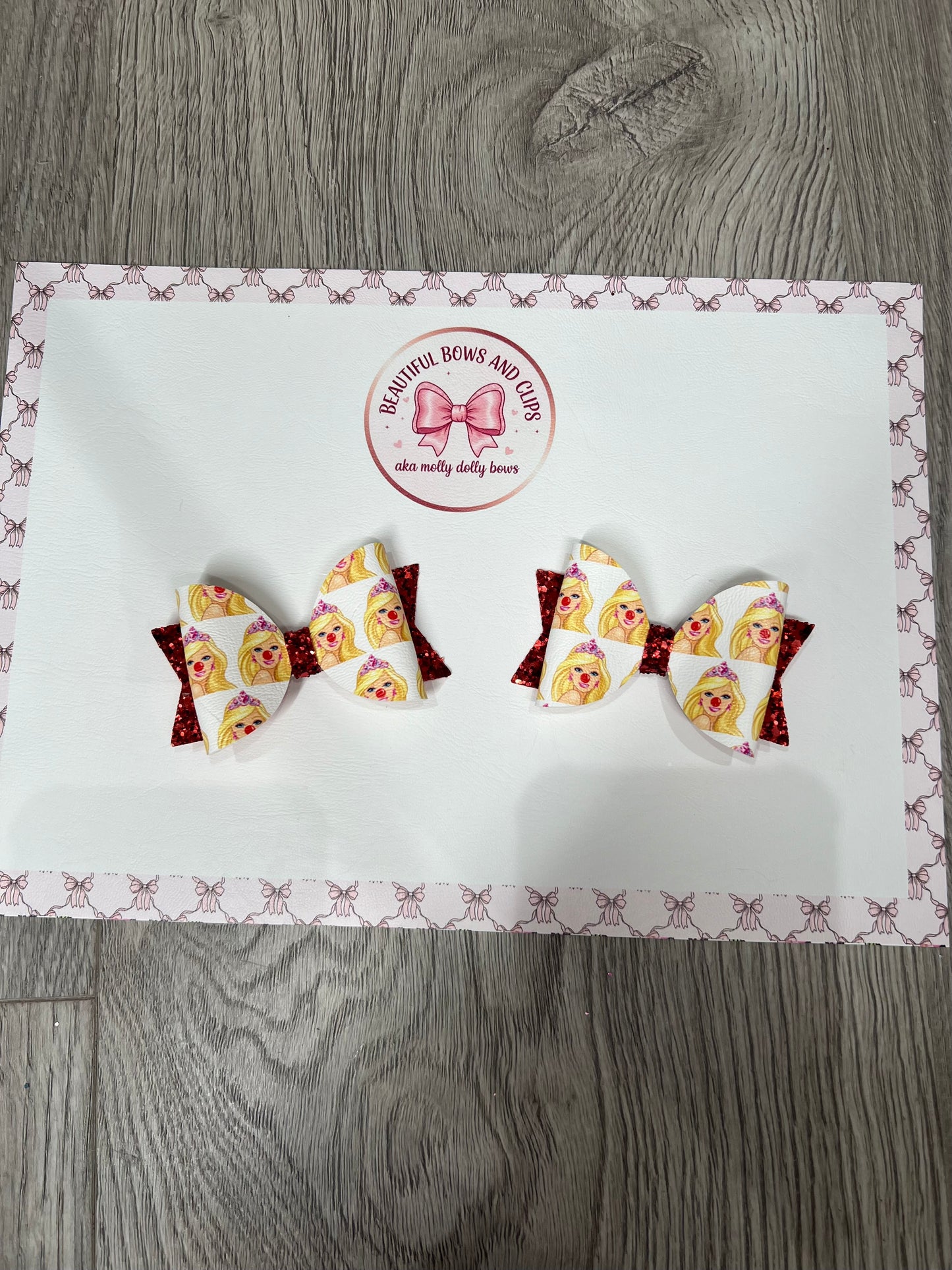 Babe Red Nose Day hair bow set