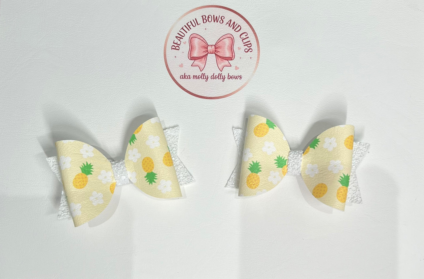 Pineapple hair bow set