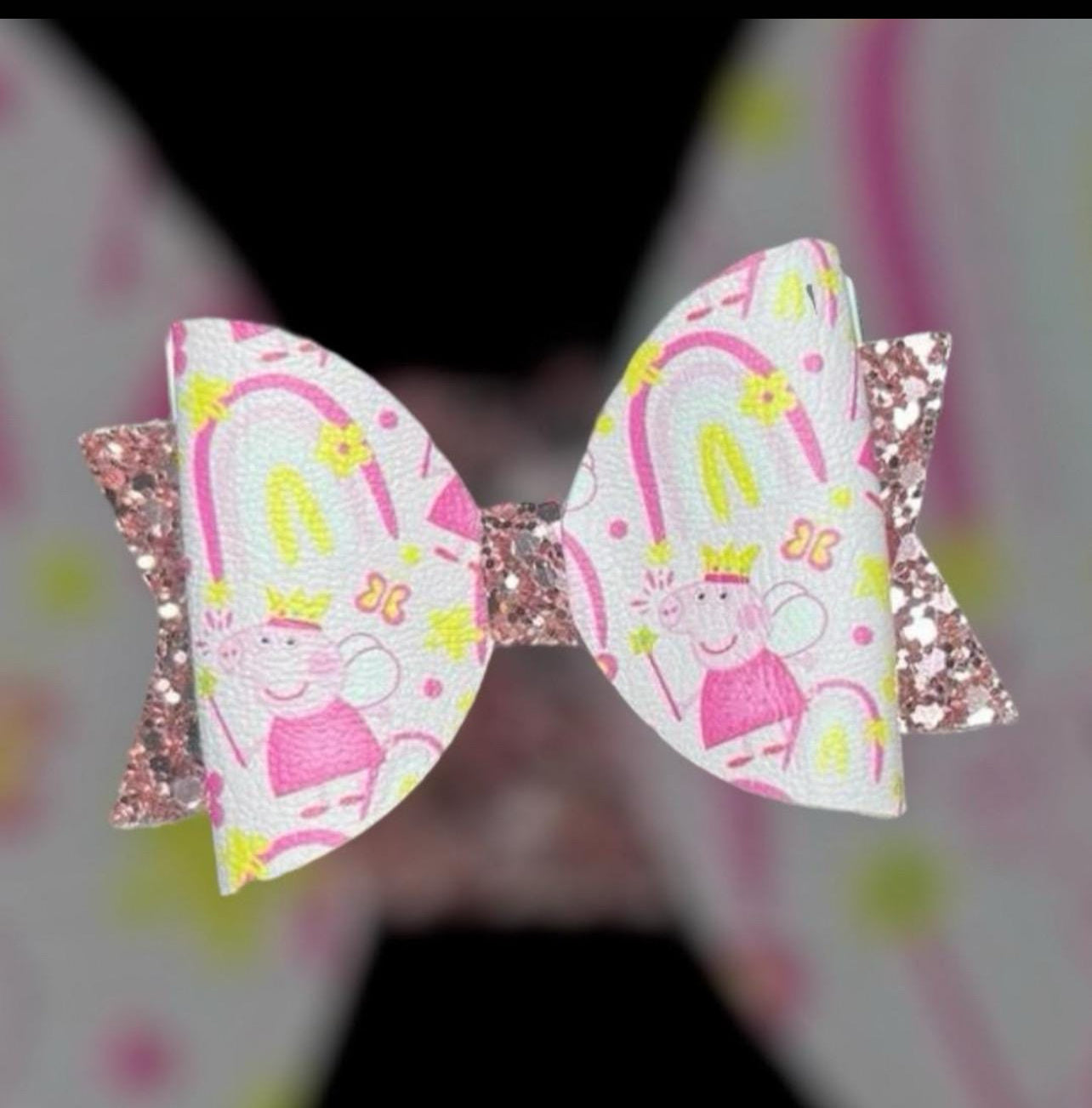Pig hair bow