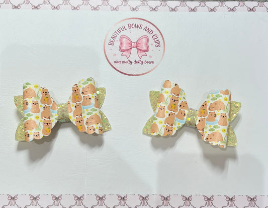 Capybara summer hair bow set