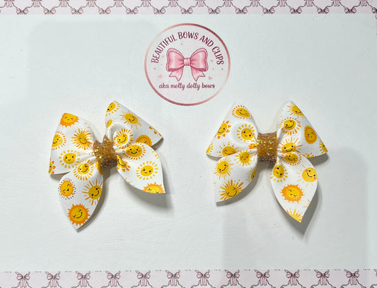 Sunshine hair bow set