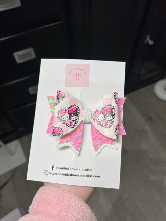 Hello kitty valentines hair bow