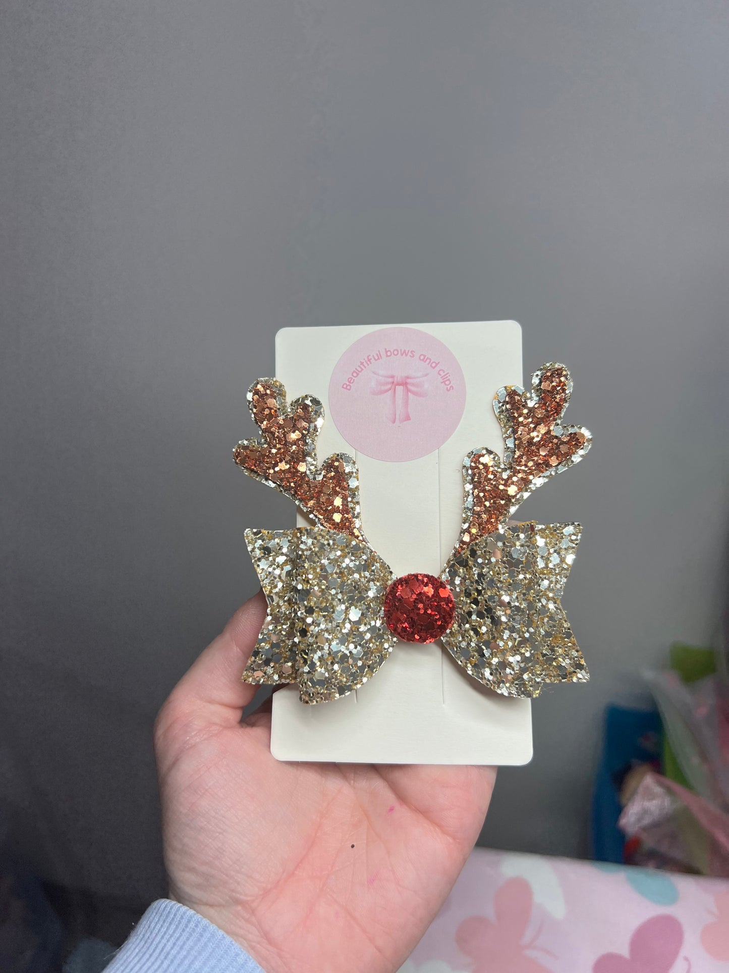 Reindeer hair bow