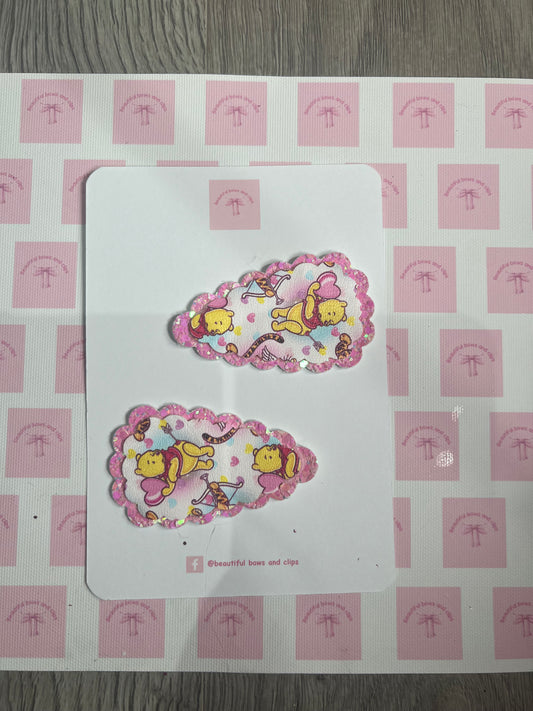 Pooh bear valentine clip set