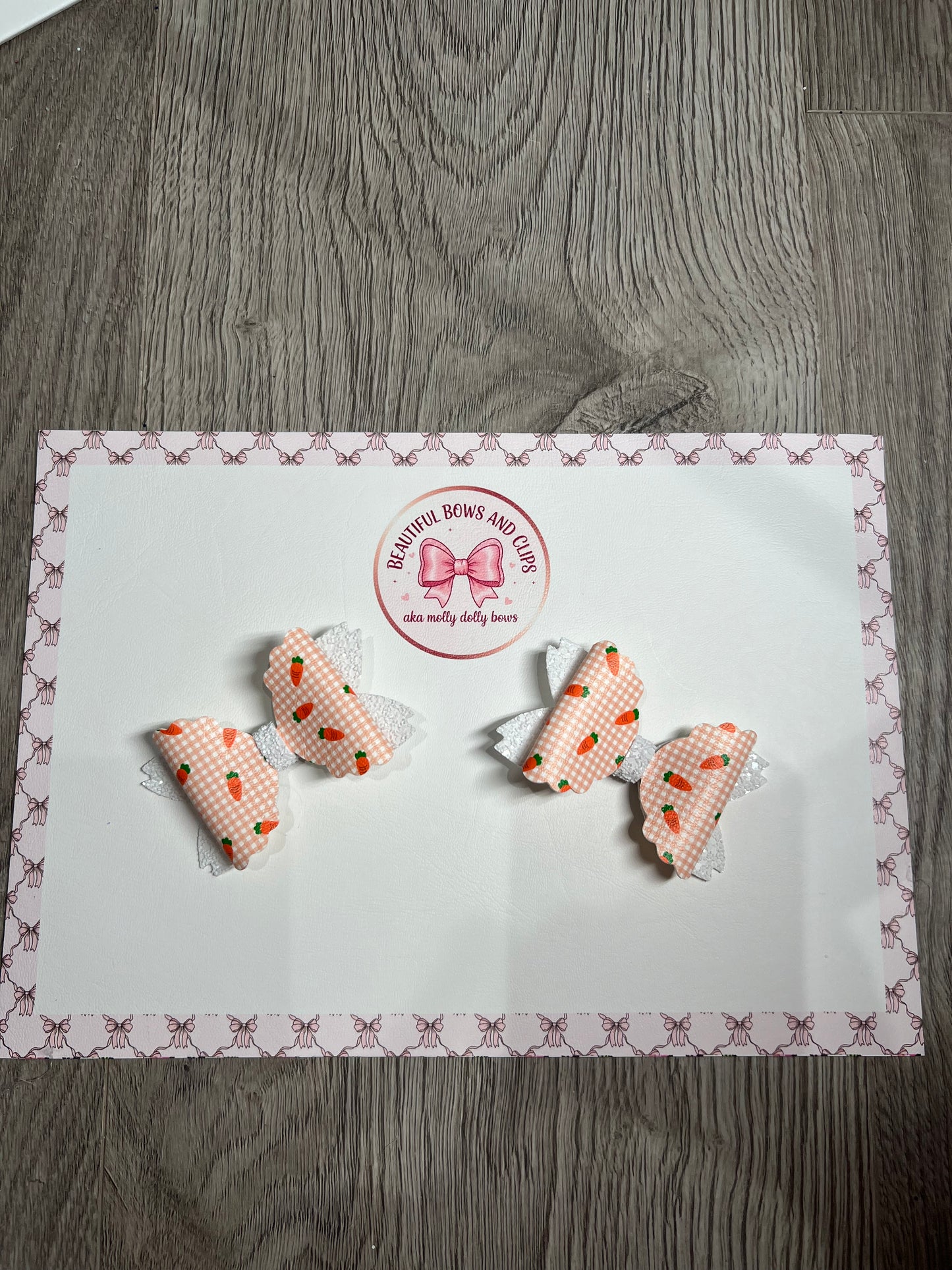 Carrot hair bow set