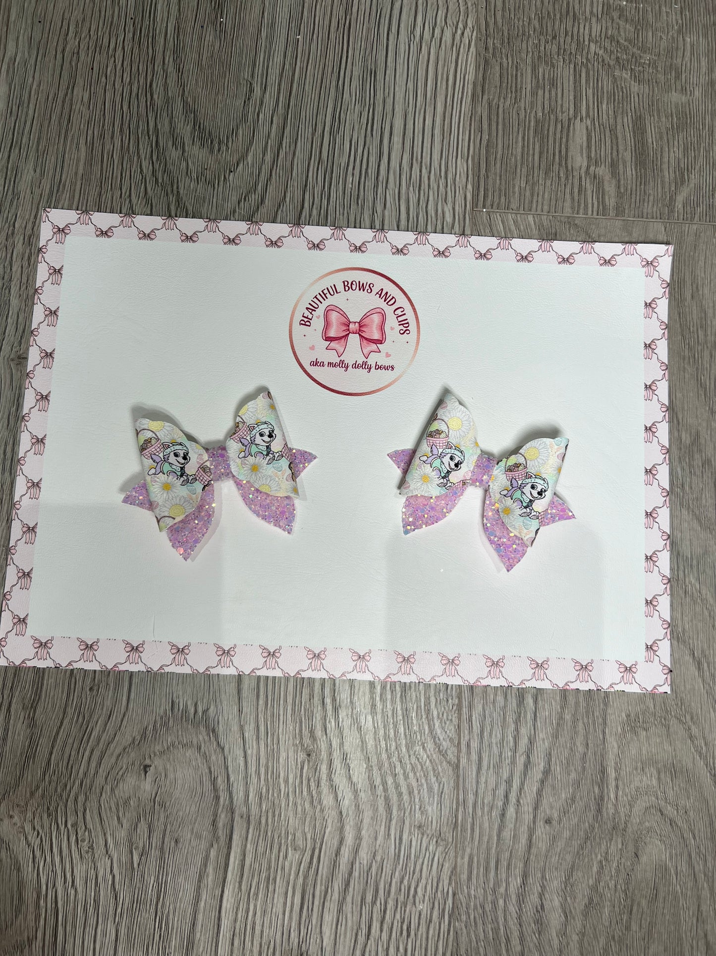 Hero dog Easter hair bow set