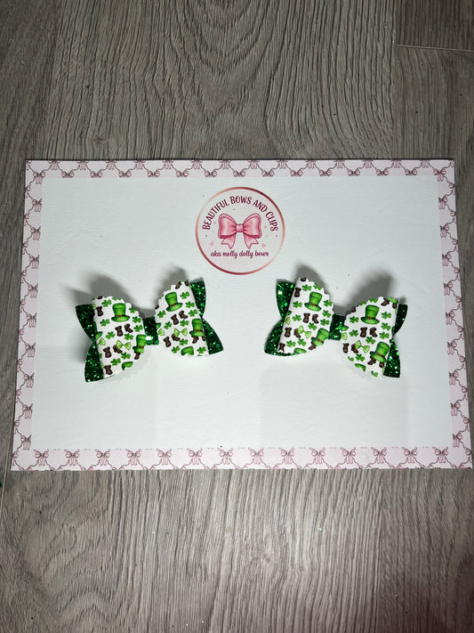 St Patrick’s hat and clover hair bow set