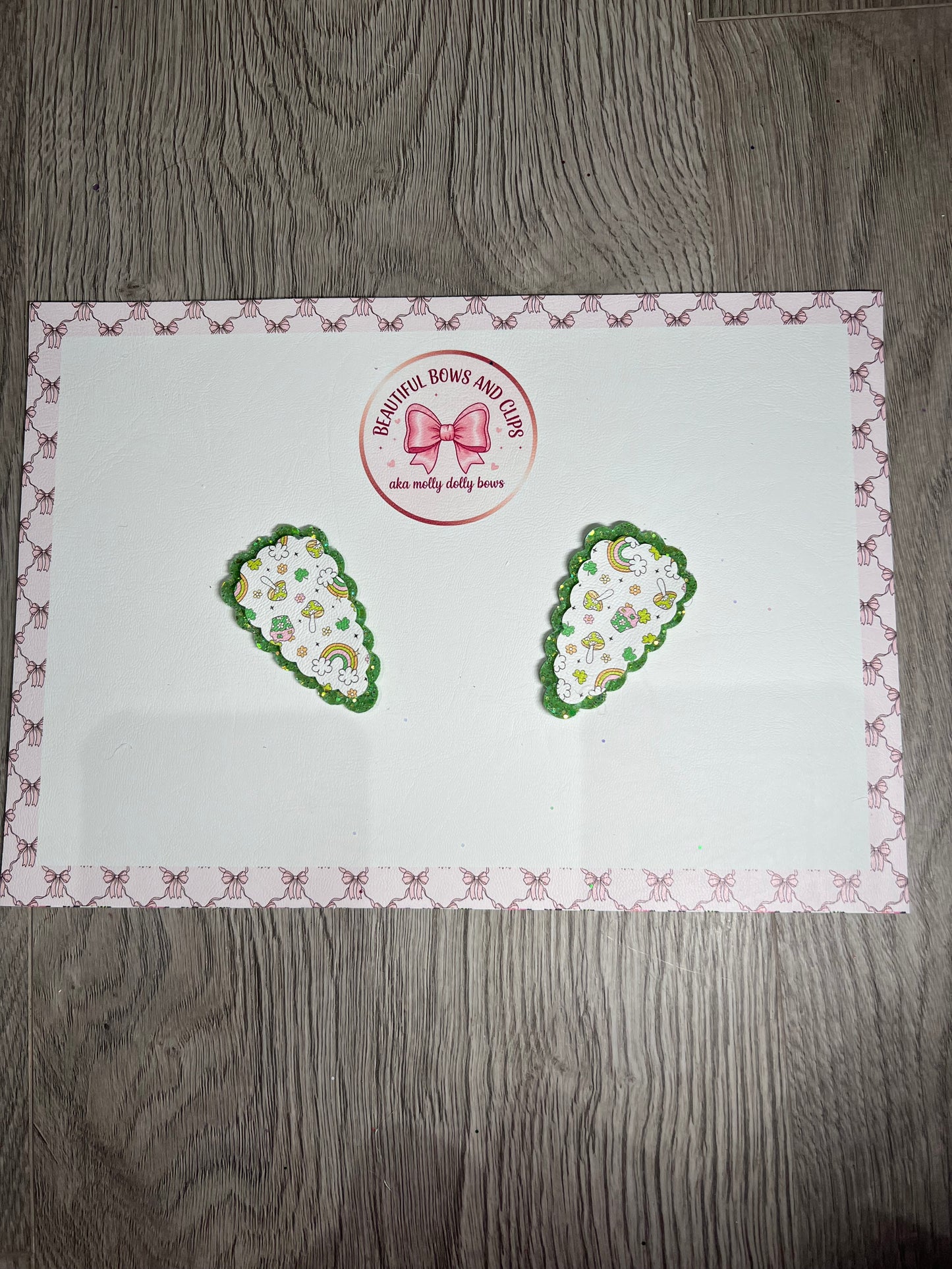 St Patrick’s hair clip set