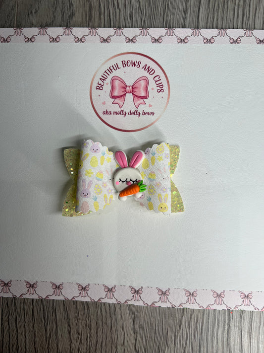 Easter bunny with carrot clay hair bow
