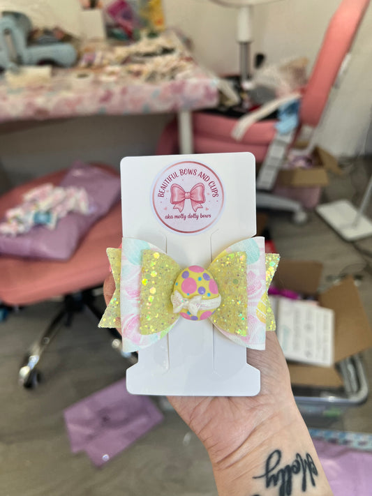 Lemon Easter egg hair bow