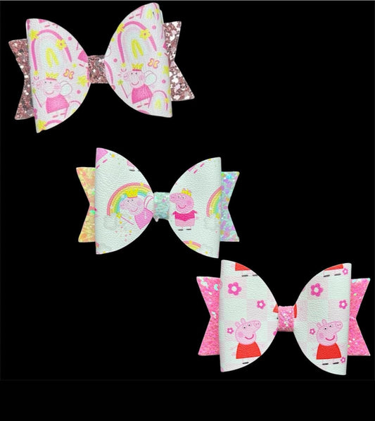Pig hair bow