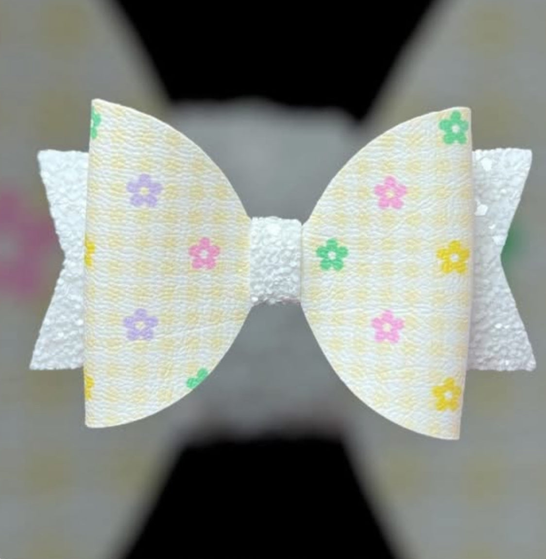 Lemon checked daisy hair bow