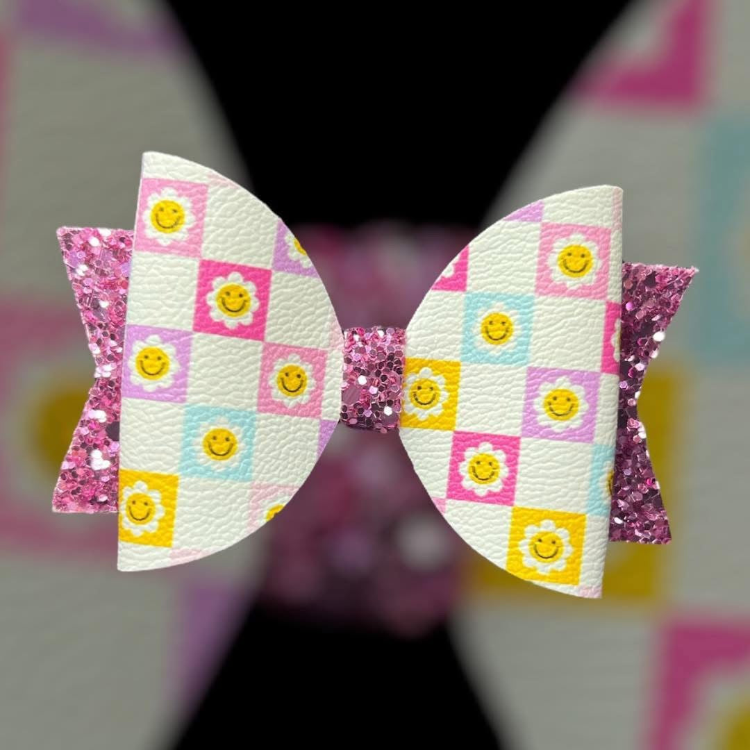 Daisy checked hair bow
