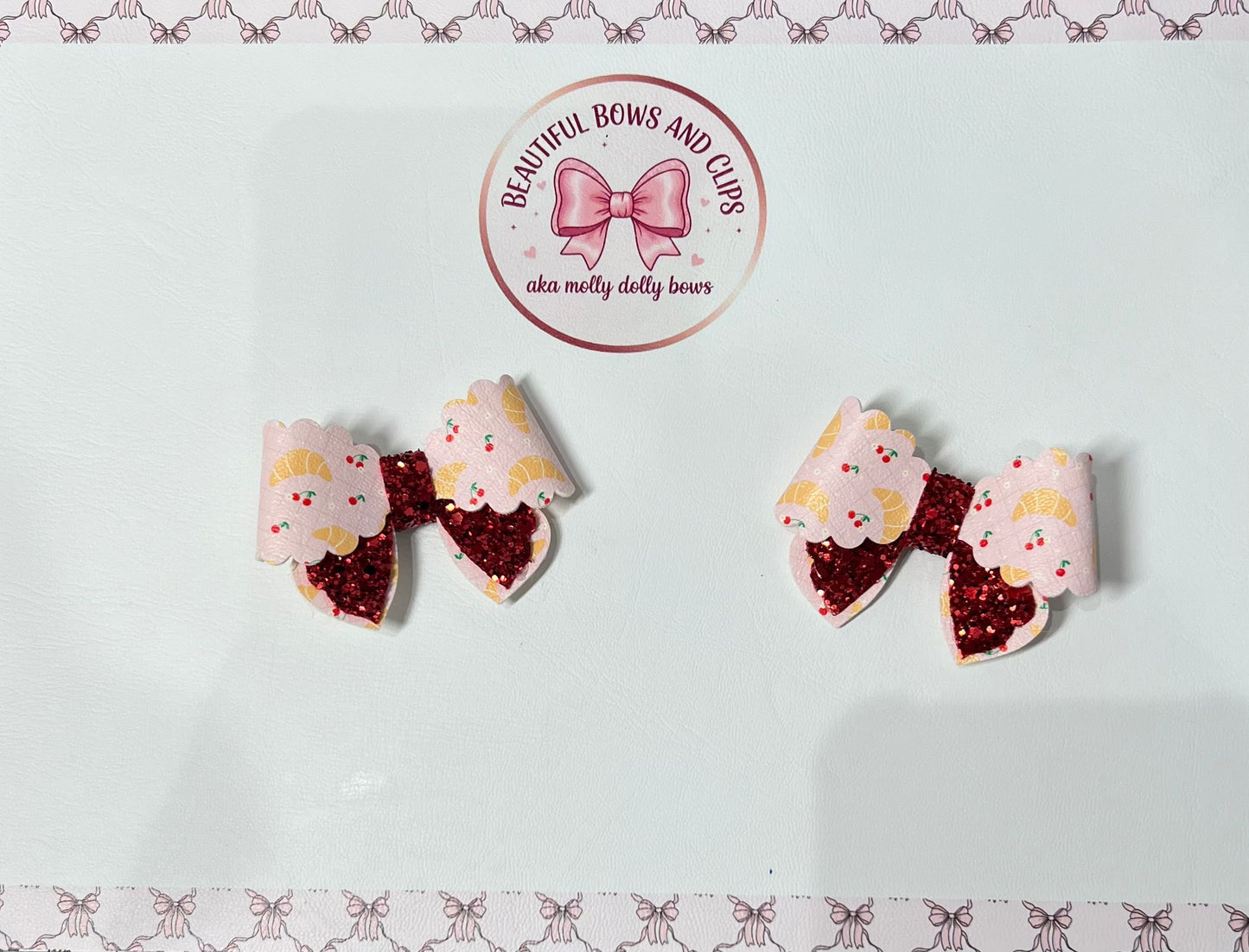 Mini croissant hair bow set