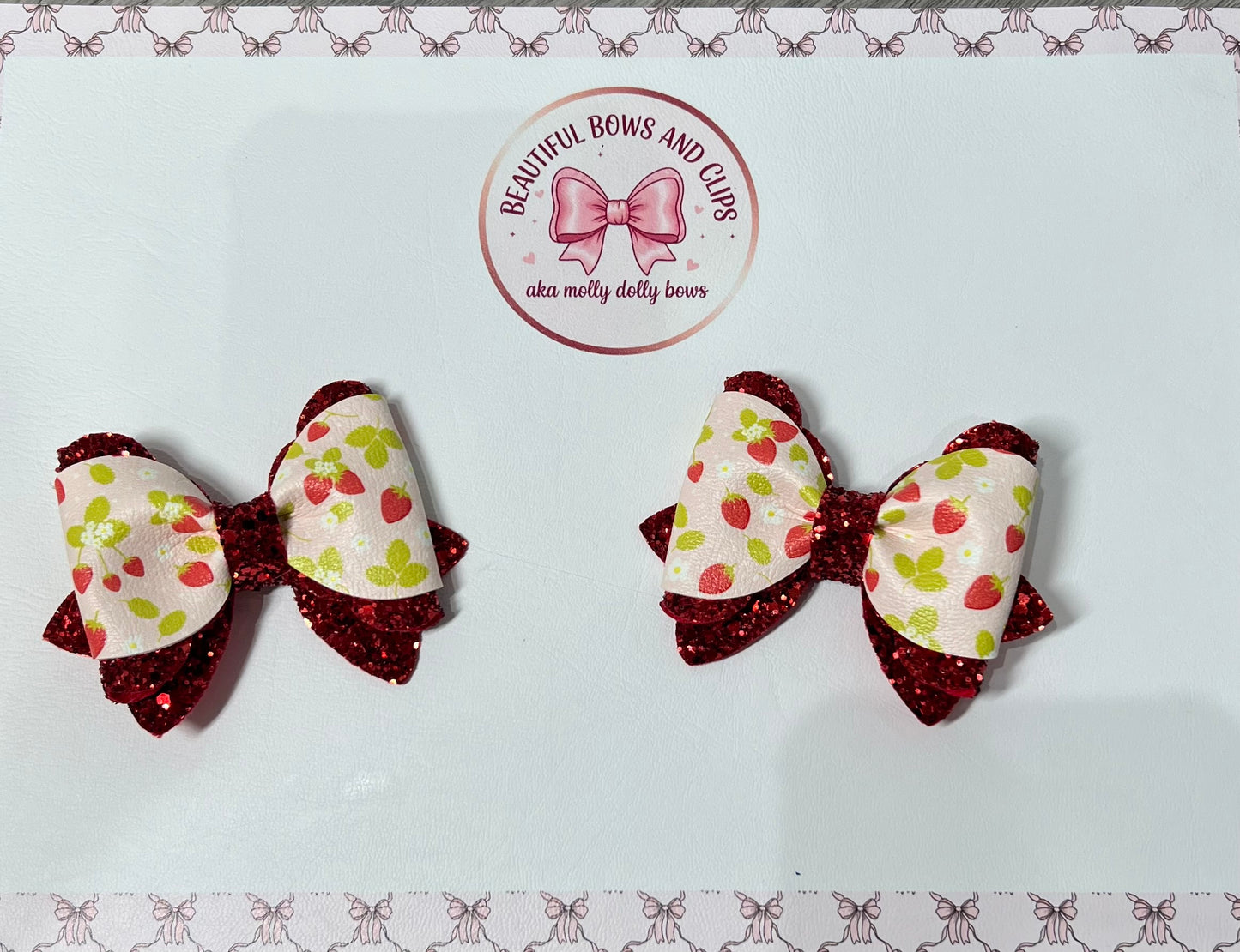 Strawberry tree hair bow set