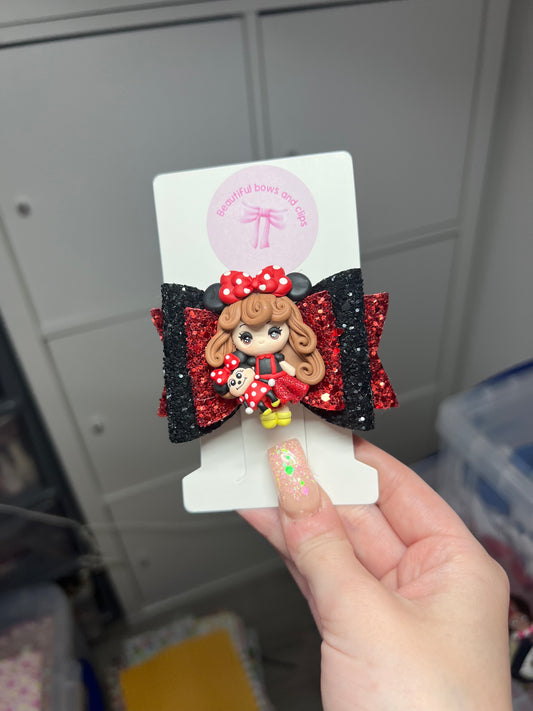 Minnie hair bow