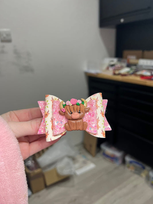 Highland cow hair bow