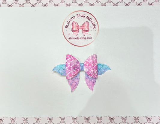 Mermaid hair bow