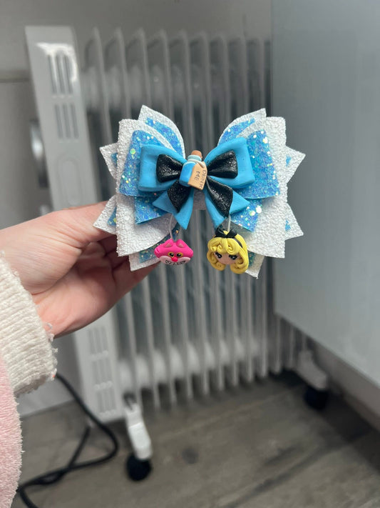 Alice hair bow