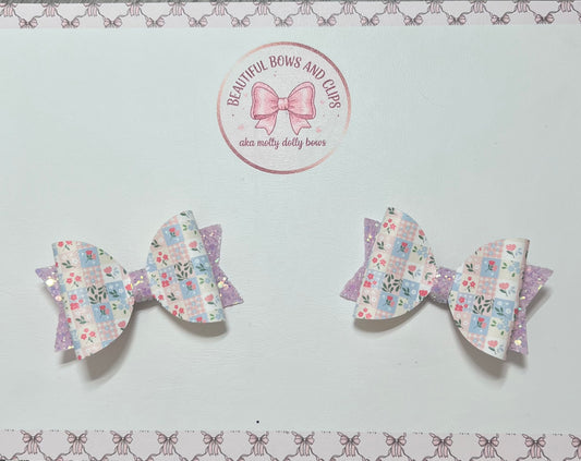 Framed floral hair bow set