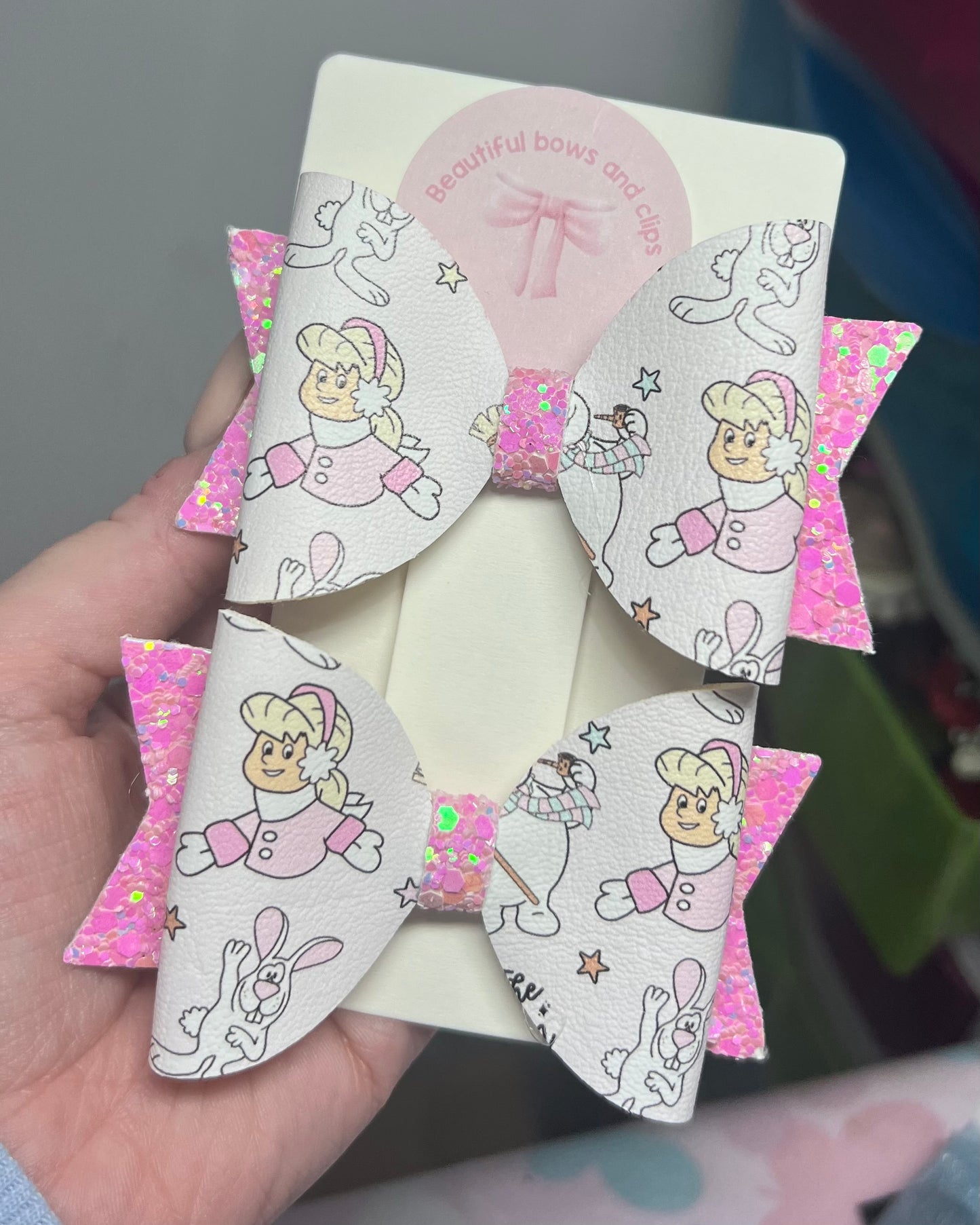 Snowman and girl hair bow