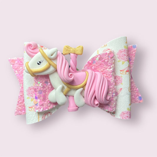 Carrousel horse hair bow